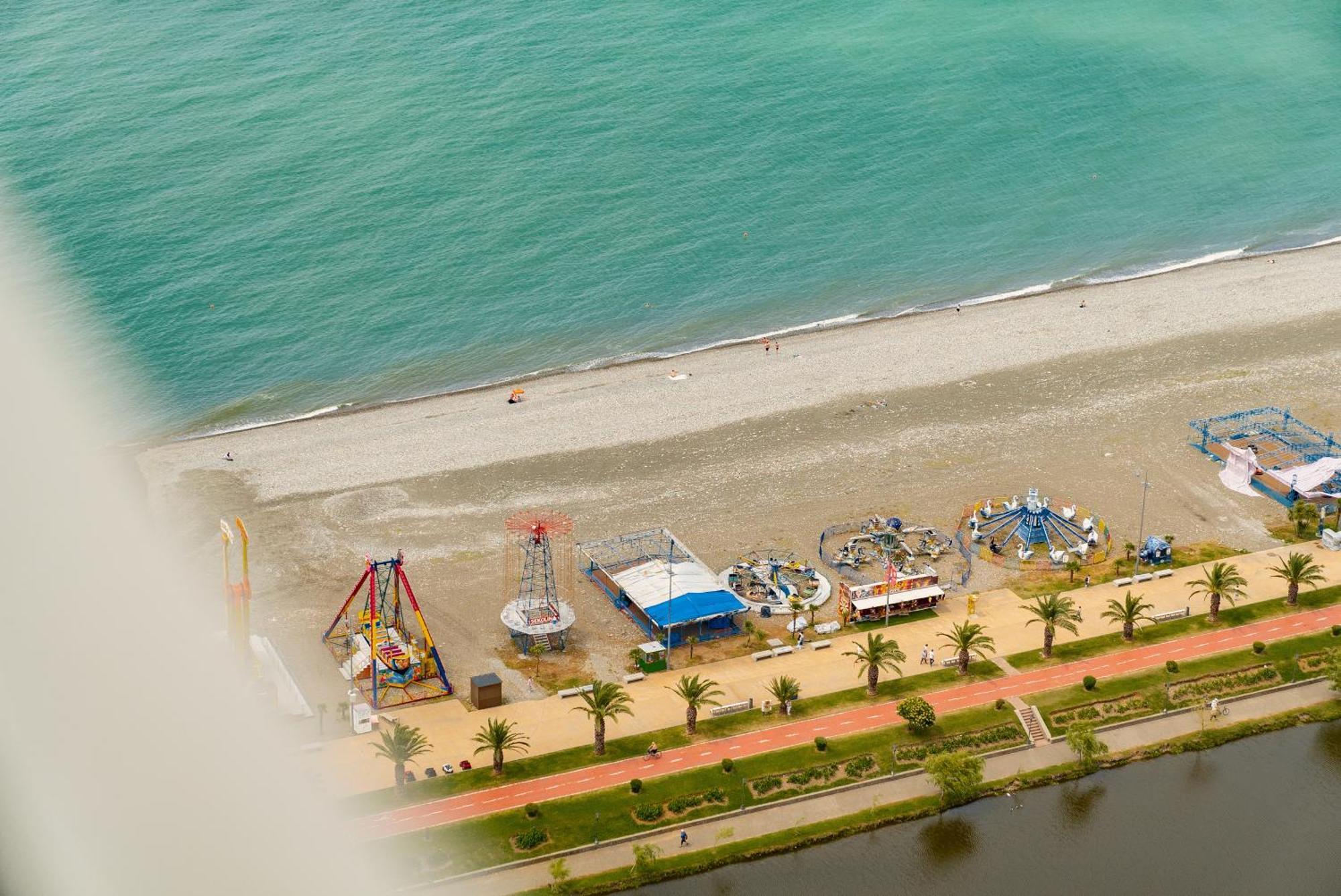 Habiby Orbi City Batumi Exteriör bild