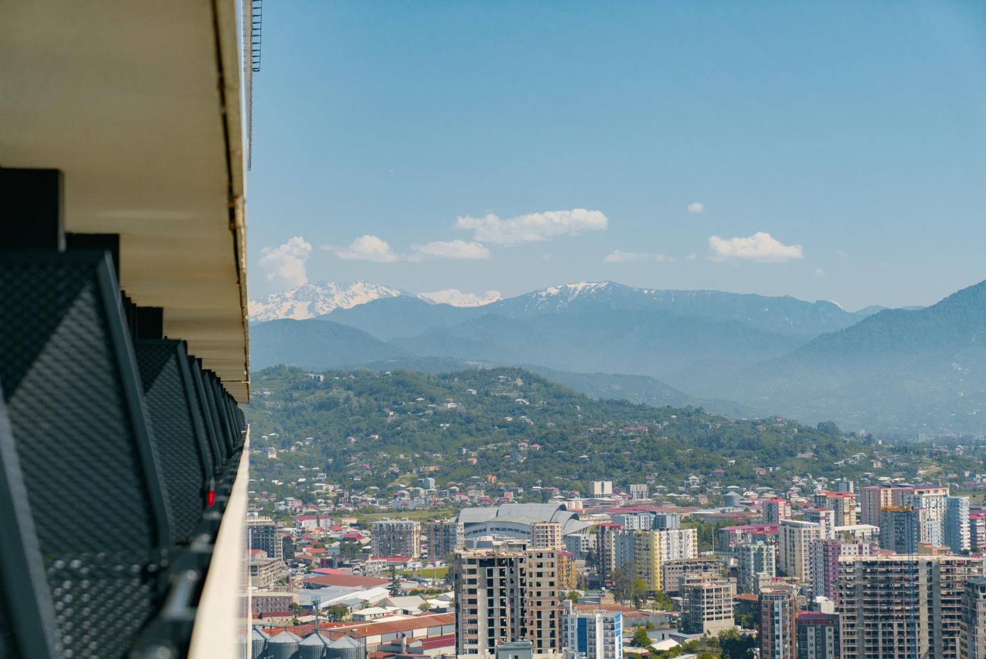 Habiby Orbi City Batumi Exteriör bild